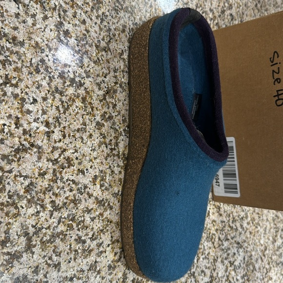 Haflinger clogs - Picture 3 of 6